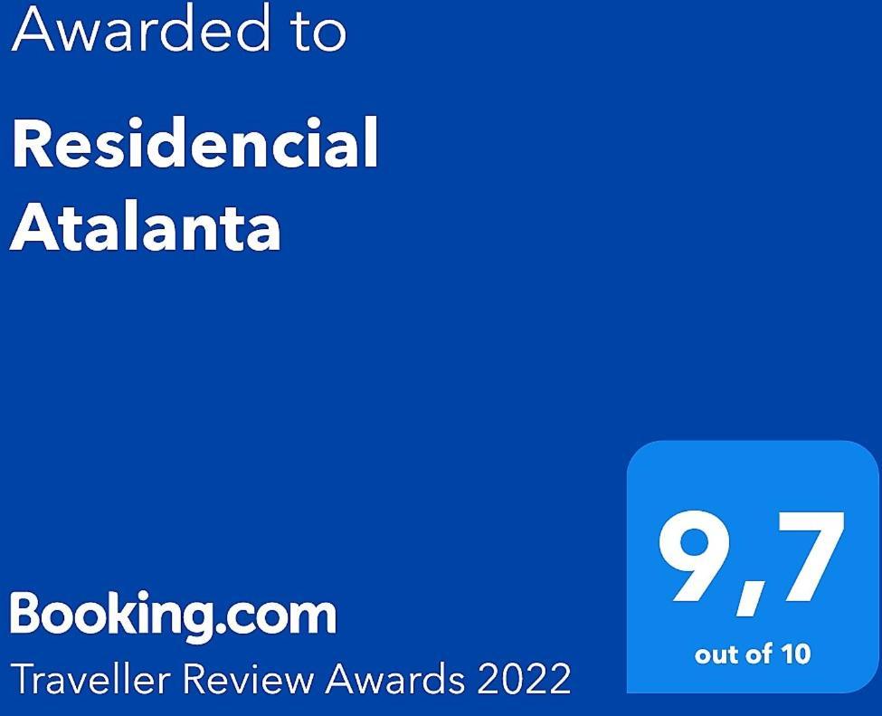 Апартаменти Residencial Atalanta Бомбіняс Екстер'єр фото